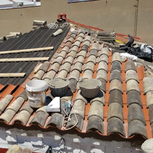 retejados y sustitucion de tejas en cuenca